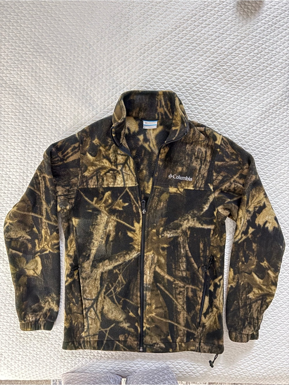 Columbia camo fleece jacket in brown and black
